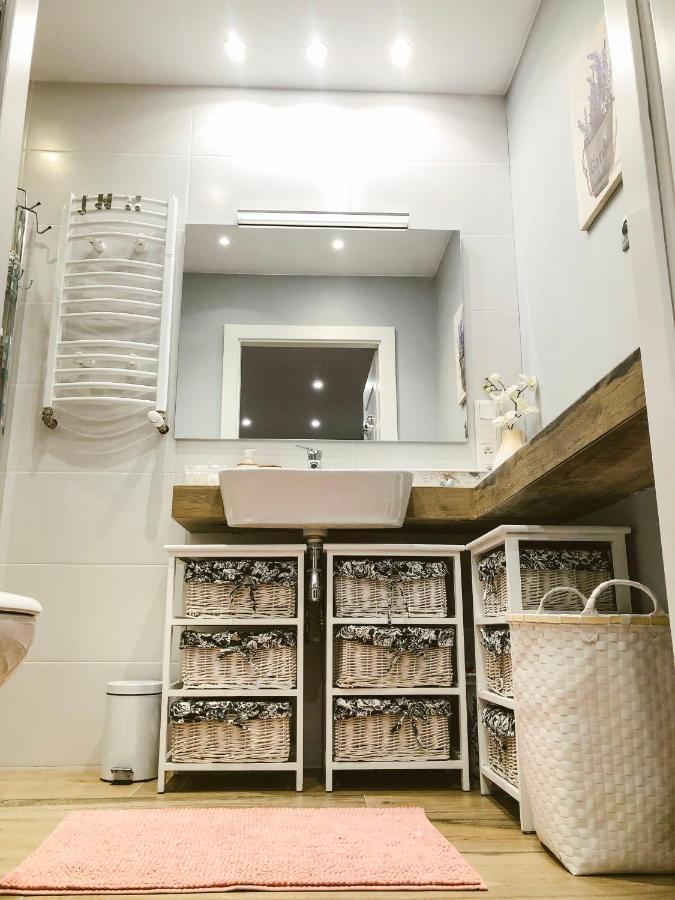 Apartament Luscinia Z 2 Sypialniami Krasków Eksteriør bilde